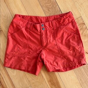 NWOT Patagonia Women's dark organge/Red Cargo Shorts